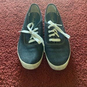 Black Keds
